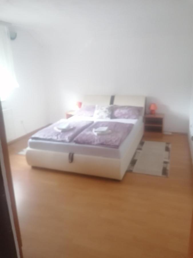 Apartment Jopa Кореница Екстериор снимка